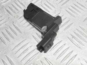 Gebruikte Luchtmassameter Citroen Jumpy (G9) 1.6 HDI Prijs € 19,00 Margeregeling aangeboden door Automaterialen Ronald Morien B.V.