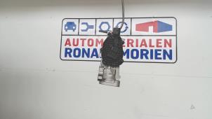 Nieuwe Uitlaat gasklep (EGR) Opel Astra J (PC6/PD6/PE6/PF6) 1.7 CDTi 16V 110 Prijs € 181,50 Inclusief btw aangeboden door Automaterialen Ronald Morien B.V.