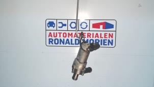 Gebruikte Extra waterpomp Volkswagen Phaeton Prijs € 75,00 Margeregeling aangeboden door Automaterialen Ronald Morien B.V.