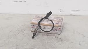 Gebruikte Lambda Sonde Volkswagen Golf VI (5K1) 1.6 TDI 16V Prijs € 9,50 Margeregeling aangeboden door Automaterialen Ronald Morien B.V.