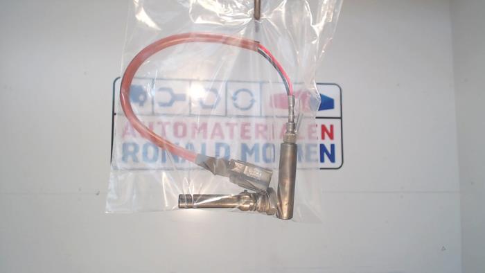 Gebruikte Lambda Sonde Ford Transit 2.2 TDCi 16V Euro 5 Prijs € 20,00 Margeregeling aangeboden door Automaterialen Ronald Morien B.V.
