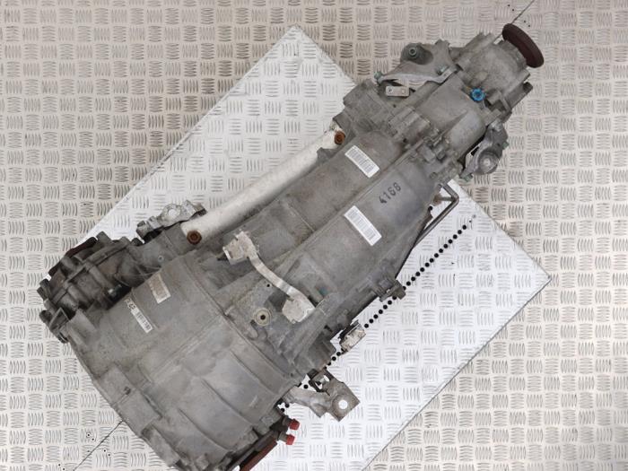 Versnellingsbak van een Audi A8 (D3) 4.2 TDI V8 32V Quattro 2006