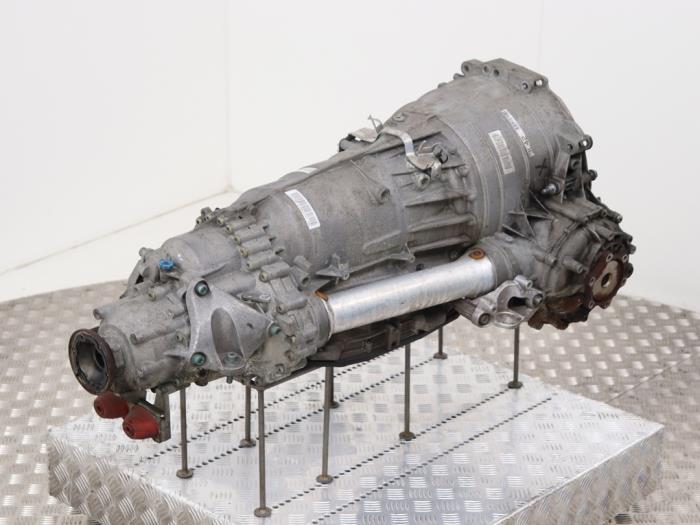 Versnellingsbak van een Audi A8 (D3) 4.2 TDI V8 32V Quattro 2006