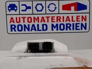 Gebruikte Voorgloei Relais Renault Trafic New (FL) 2.0 dCi 16V 90 Prijs € 25,00 Margeregeling aangeboden door Automaterialen Ronald Morien B.V.