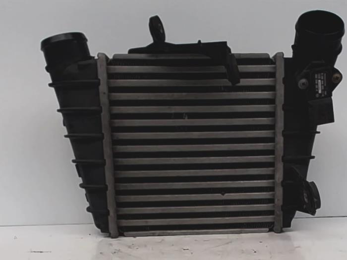 Gebruikte Intercooler Volkswagen Fox (5Z) 1.4 TDI Prijs € 120,00 Margeregeling aangeboden door Automaterialen Ronald Morien B.V.