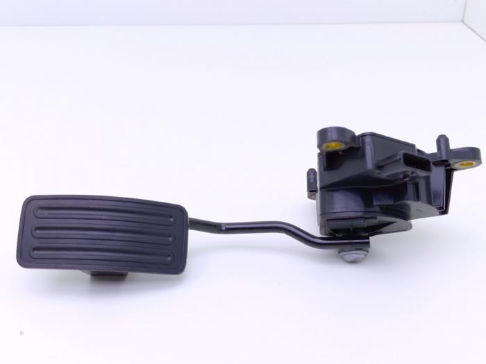 Gebruikte Gaspedaalpositie Sensor Renault Koleos I 2.0 dCi 16V Prijs € 25,00 Margeregeling aangeboden door Automaterialen Ronald Morien B.V.