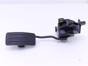 Gebruikte Sensor Gaspedaalpositie Renault Koleos I 2.0 dCi 16V Prijs € 25,00 Margeregeling aangeboden door Automaterialen Ronald Morien B.V.