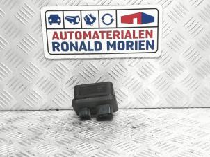 Gebruikte Gloeirelais Ford KA Prijs € 25,00 Margeregeling aangeboden door Automaterialen Ronald Morien B.V.