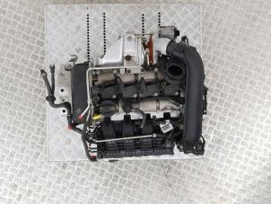 Motor van een Volkswagen Golf VI Cabrio (1K) 1.4 TSI 16V 2015