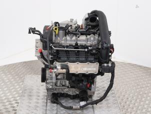 Motor van een Volkswagen Golf VI Cabrio (1K) 1.4 TSI 16V 2015