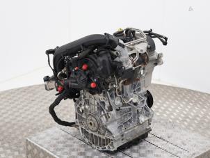 Motor van een Volkswagen Golf VI Cabrio (1K) 1.4 TSI 16V 2015