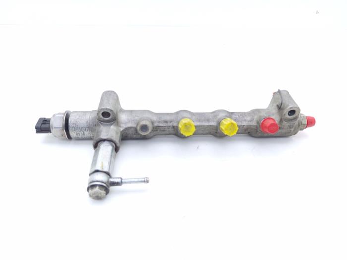 Gebruikte Brandstofverdeler Opel Astra J Sports Tourer (PD8/PE8/PF8) 1.7 CDTi 16V Prijs € 40,00 Margeregeling aangeboden door Automaterialen Ronald Morien B.V.