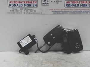 Gebruikte Module (diversen) Opel Insignia 2.0 CDTI 16V 130 Ecotec Prijs € 25,00 Margeregeling aangeboden door Automaterialen Ronald Morien B.V.