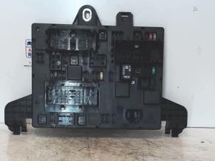 Gebruikte Zekeringkast Opel Astra J (PC6/PD6/PE6/PF6) 1.4 16V ecoFLEX Prijs € 41,25 Margeregeling aangeboden door Automaterialen Ronald Morien B.V.
