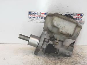 Gebruikte Hoofdremcilinder Volkswagen Touran (1T3) 2.0 TDI 16V 140 Prijs € 35,00 Margeregeling aangeboden door Automaterialen Ronald Morien B.V.