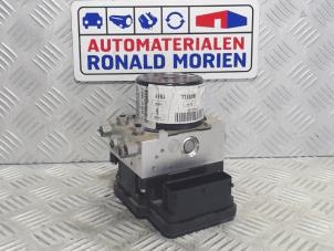Gebruikte ABS Pomp Opel Astra J (PC6/PD6/PE6/PF6) 1.6 16V Prijs € 199,00 Margeregeling aangeboden door Automaterialen Ronald Morien B.V.