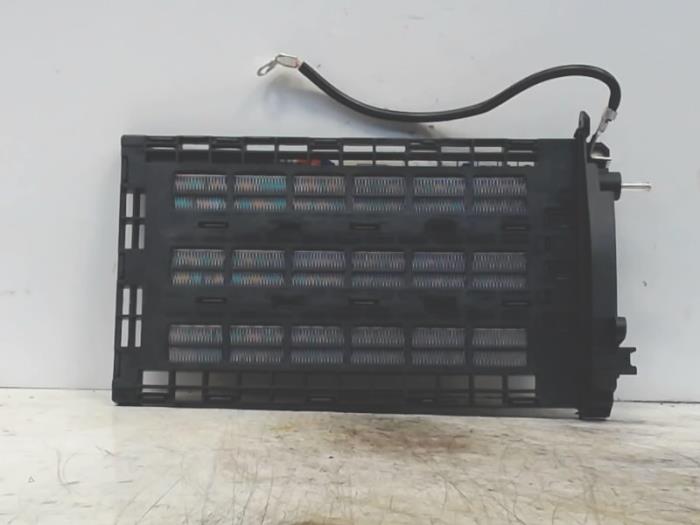 Kachel Verwarmingselement van een BMW 1 serie (F20) 114d 1.6 16V 2012