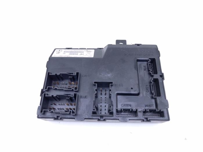 Gebruikte Module Bodycontrol Ford Fiesta 6 (JA8) 1.0 EcoBoost 12V 100 Prijs € 29,00 Margeregeling aangeboden door Automaterialen Ronald Morien B.V.