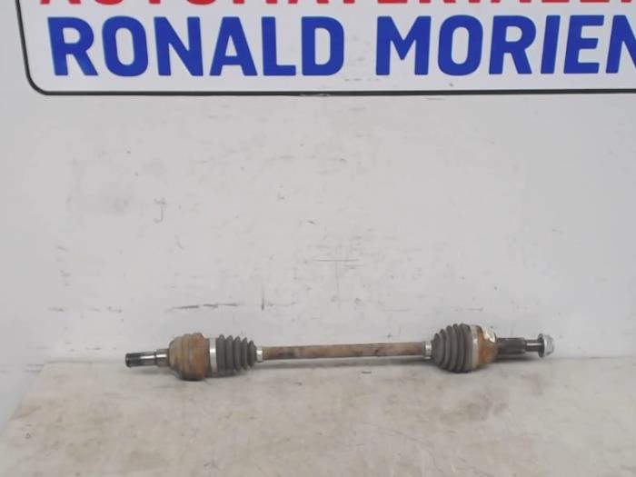 Gebruikte Aandrijfas links-achter Opel Antara (LA6) 2.2 CDTI 16V 4x4 Prijs € 25,00 Margeregeling aangeboden door Automaterialen Ronald Morien B.V.