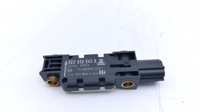 Gebruikte Airbag Sensor Seat Exeo ST (3R5) 1.8 T 20V Prijs € 10,00 Margeregeling aangeboden door Automaterialen Ronald Morien B.V.