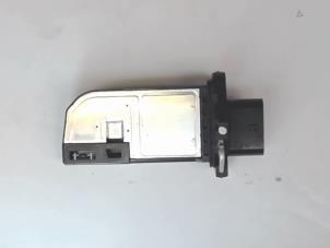 Gebruikte Luchtmassameter Audi A5 (8T3) 3.0 TDI V6 24V Quattro Prijs € 12,40 Margeregeling aangeboden door Automaterialen Ronald Morien B.V.