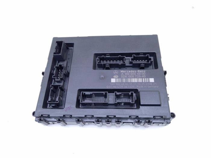 Gebruikte Bodycontrol Module Mercedes A (W169) 2.0 A-180 CDI 16V Prijs € 55,00 Margeregeling aangeboden door Automaterialen Ronald Morien B.V.