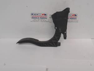 Gebruikte Gaspedaalpositie Sensor Audi A6 Avant (C6) 2.7 TDI V6 24V Prijs € 9,99 Margeregeling aangeboden door Automaterialen Ronald Morien B.V.