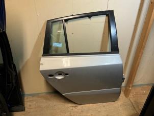 Gebruikte Portier 4Deurs rechts-achter Renault Koleos I 2.0 dCi 16V Prijs € 99,00 Margeregeling aangeboden door Automaterialen Ronald Morien B.V.