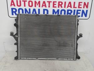 Gebruikte Radiateur Porsche Cayenne (9PA) 3.0 TDI V6 24V Prijs € 95,00 Margeregeling aangeboden door Automaterialen Ronald Morien B.V.