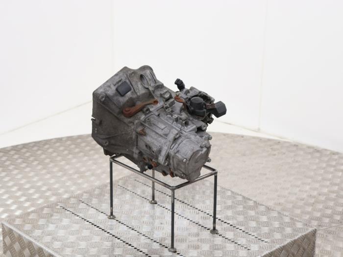 Gebruikte Versnellingsbak Fiat Doblo Cargo (223) 1.3 D 16V Multijet Prijs € 500,00 Margeregeling aangeboden door Automaterialen Ronald Morien B.V.