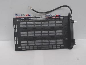 Gebruikte Element Kachelverwarming BMW 1 serie (F20) 116d 2.0 16V Prijs € 150,00 Margeregeling aangeboden door Automaterialen Ronald Morien B.V.