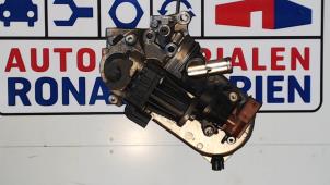 Gebruikte EGR Klep Fiat Doblo (263) 1.3 D Multijet DPF Euro 5 Prijs € 125,00 Margeregeling aangeboden door Automaterialen Ronald Morien B.V.