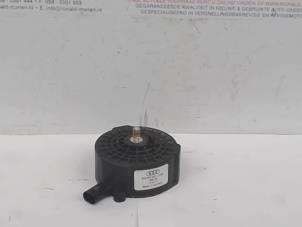 Gebruikte Diversen Volkswagen Scirocco (137/13AD) 2.0 TDI 16V Prijs € 25,00 Margeregeling aangeboden door Automaterialen Ronald Morien B.V.