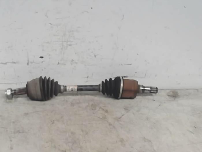 Gebruikte Steekas links-voor Opel Corsa D 1.3 CDTi 16V ecoFLEX Prijs € 30,00 Margeregeling aangeboden door Automaterialen Ronald Morien B.V.
