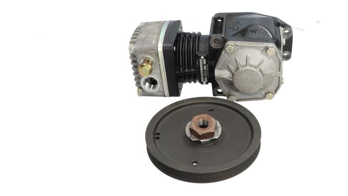 Compressor van een Iveco New Daily IV 60C15V 2009