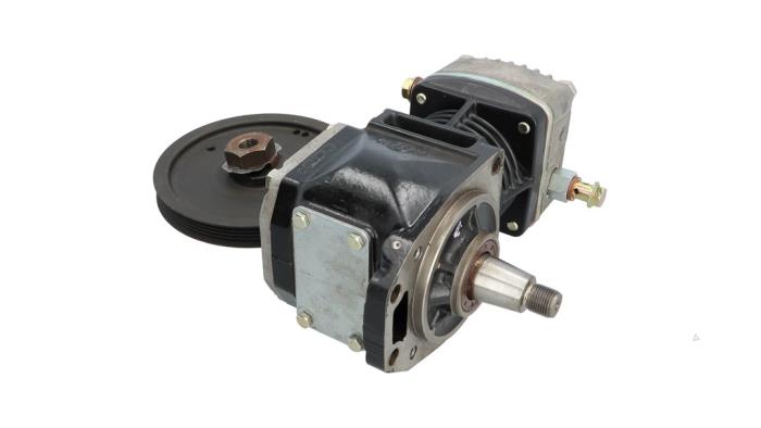 Compressor van een Iveco New Daily IV 60C15V 2009