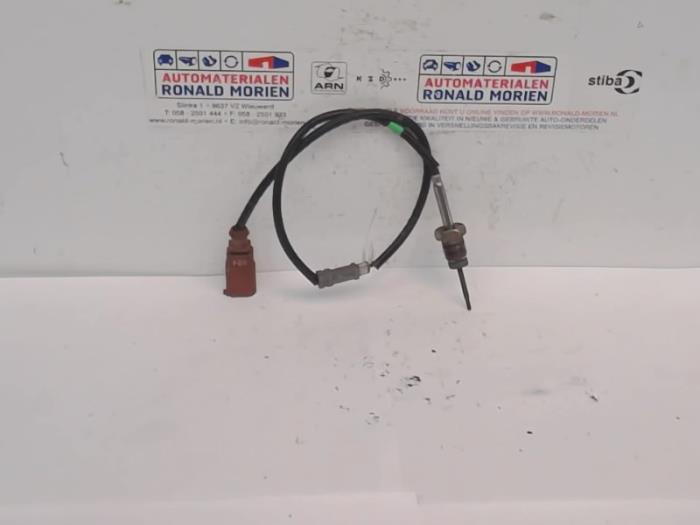 Gebruikte Uitlaat temperatuursensor Volkswagen Passat Variant (365) 2.0 TDI 16V 140 Prijs € 25,00 Margeregeling aangeboden door Automaterialen Ronald Morien B.V.