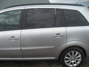 Gebruikte Deur 4Deurs links-achter Opel Zafira (M75) 1.6 16V Prijs € 49,00 Margeregeling aangeboden door Automaterialen Ronald Morien B.V.