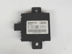 Gebruikte Alarm module Audi A8 (D3) 4.2 TDI V8 32V Quattro Prijs € 29,00 Margeregeling aangeboden door Automaterialen Ronald Morien B.V.
