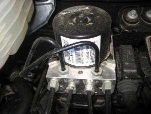 Gebruikte ABS Pomp Opel Astra J (PC6/PD6/PE6/PF6) 1.6 16V Ecotec Prijs € 199,00 Margeregeling aangeboden door Automaterialen Ronald Morien B.V.