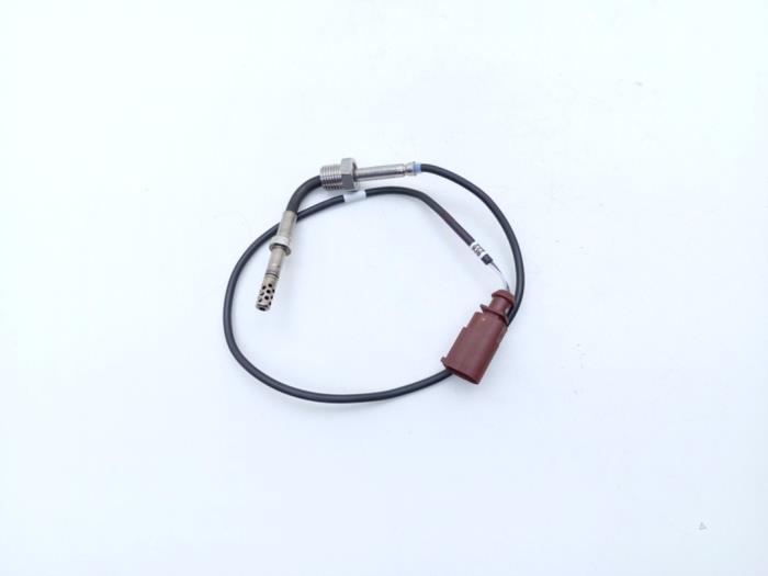 Gebruikte Uitlaat temperatuursensor Volkswagen California T5 2.0 TDI DRF 4Motion Prijs € 34,99 Inclusief btw aangeboden door Automaterialen Ronald Morien B.V.