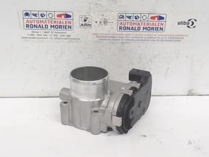 Gebruikte Gasklephuis Ford B-Max (JK8) 1.6 Ti-VCT 16V Prijs € 25,00 Margeregeling aangeboden door Automaterialen Ronald Morien B.V.