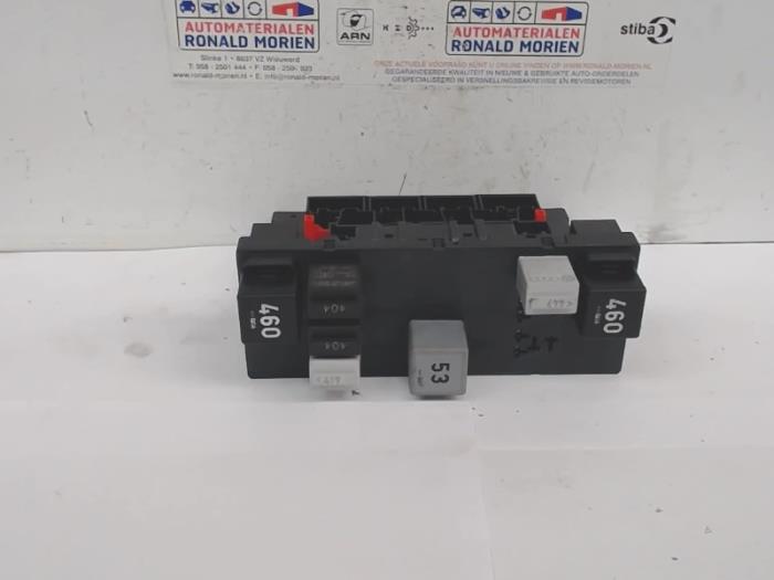 Computer Body Control van een Volkswagen Passat Variant (3C5) 2.0 TDI 16V 140 2006