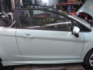 Gebruikte Deur 2Deurs rechts Ford Fiesta 6 (JA8) 1.0 EcoBoost 12V 125 Prijs € 250,00 Margeregeling aangeboden door Automaterialen Ronald Morien B.V.