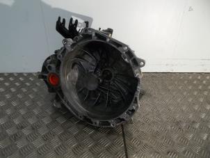 Gebruikte Versnellingsbak Volvo S40 (MS) 2.0 16V Prijs € 750,00 Margeregeling aangeboden door Automaterialen Ronald Morien B.V.