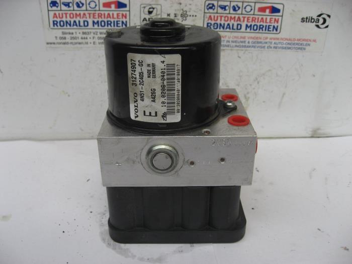 Gebruikte ABS Pomp Volvo S40 (MS) 2.0 16V Prijs € 125,00 Margeregeling aangeboden door Automaterialen Ronald Morien B.V.