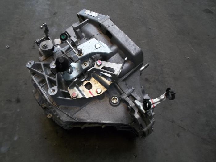 Gebruikte Versnellingsbak Fiat 500L (199) 1.6 D 16V Multijet 120 Prijs € 1.250,00 Margeregeling aangeboden door Automaterialen Ronald Morien B.V.