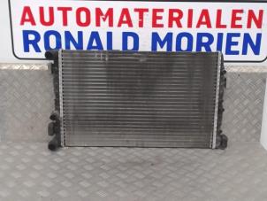 Gebruikte Radiateur Seat Ibiza III (6L1) 1.2 12V Prijs € 25,00 Margeregeling aangeboden door Automaterialen Ronald Morien B.V.