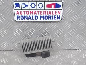 Gebruikte Voorgloei Relais Renault Master IV (FV) 2.3 dCi 125 16V FWD Prijs € 19,00 Margeregeling aangeboden door Automaterialen Ronald Morien B.V.