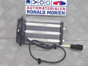 Gebruikte Kachel Verwarmingselement Ford Fiesta Prijs € 95,00 Margeregeling aangeboden door Automaterialen Ronald Morien B.V.